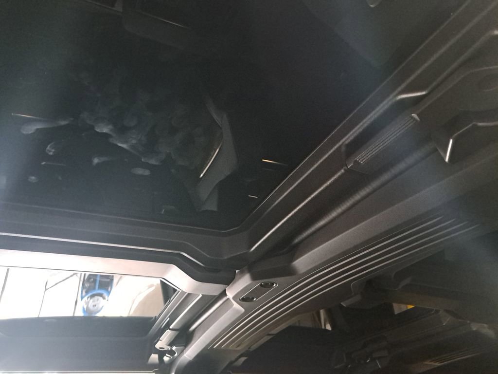 New 2025 GMC Hummer EV 2X image 36