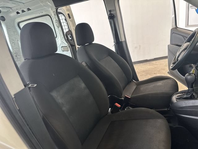Used 2022 RAM ProMaster City Tradesman w/ Lights & Wheels Group FWD image 27