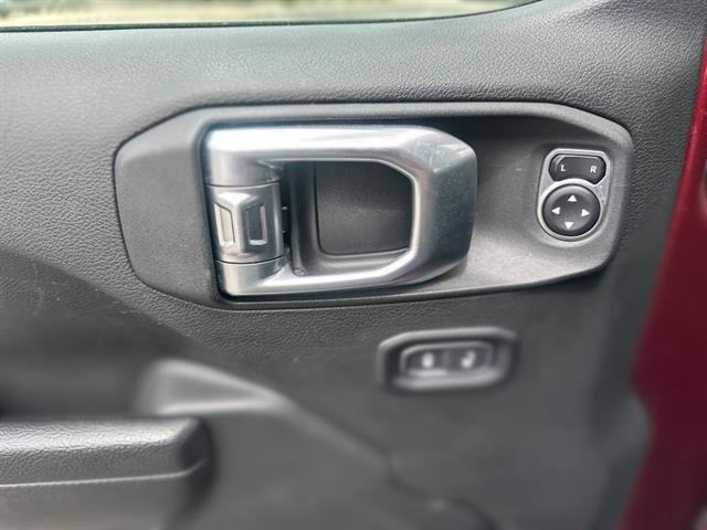 Used 2021 Jeep Wrangler Unlimited Sport AWD/4WD image 38