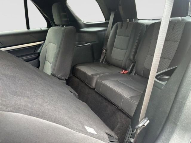 Used 2018 Ford Explorer XLT w/ Equipment Group 201A image 22