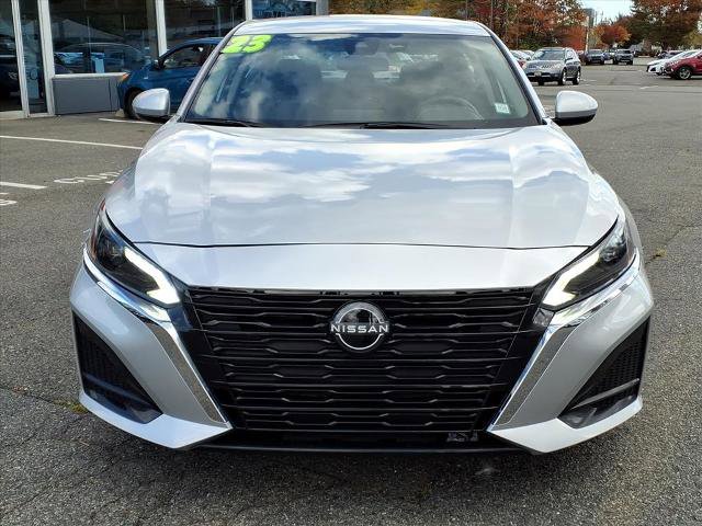 Certified 2023 Nissan Altima 2.5 SV FWD image 2
