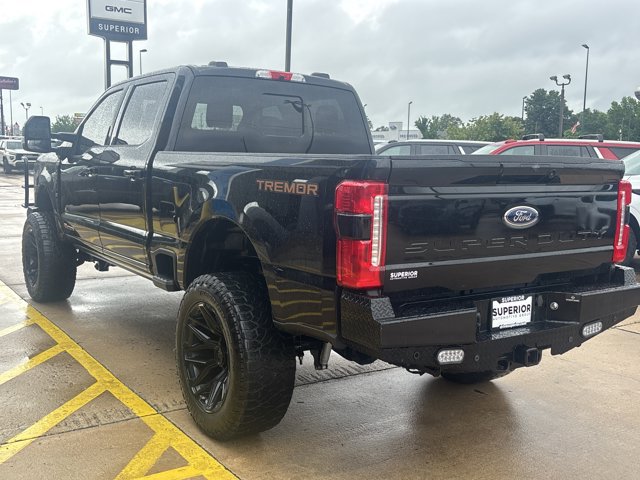 Used 2023 Ford F250 Lariat w/ Tremor Off-Road Package AWD/4WD image 8