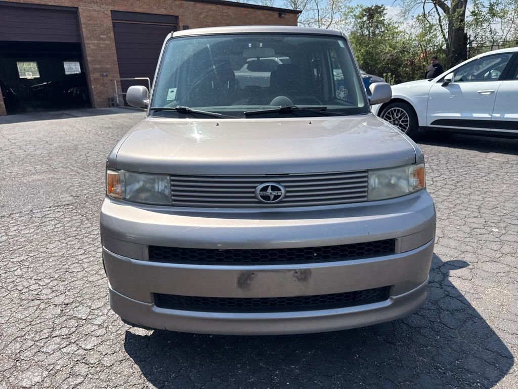 Used 2005 Scion xB image 9