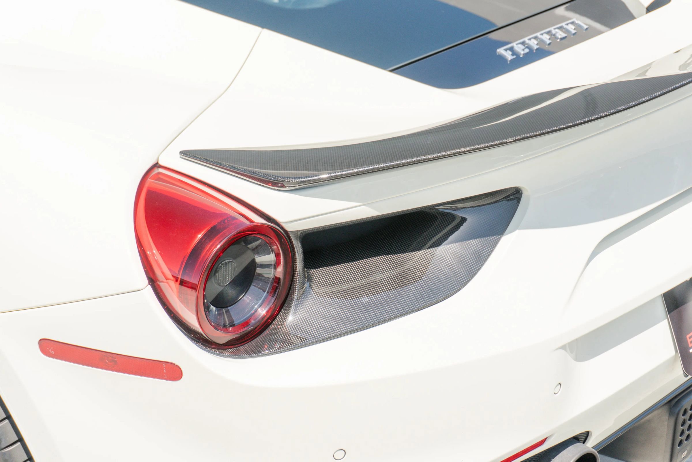 Used 2018 Ferrari 488 GTB RWD image 49