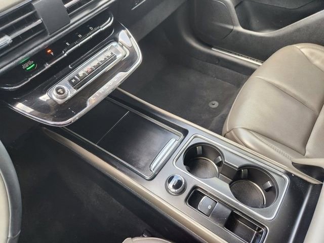 Used 2023 Lincoln Corsair FWD w/ Equipment Group 101A image 18