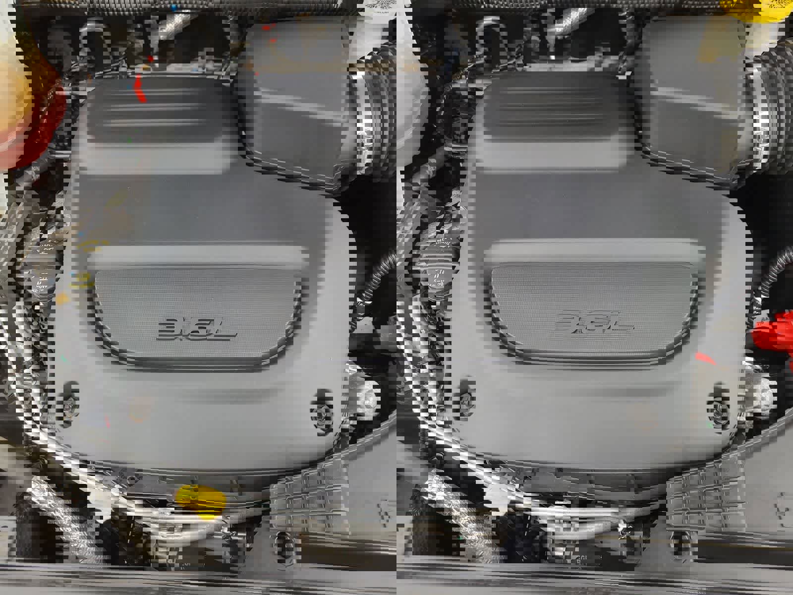 Used 2022 Chrysler Pacifica Touring-L FWD image 17