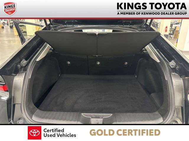 Certified 2025 Toyota Prius XLE FWD image 21