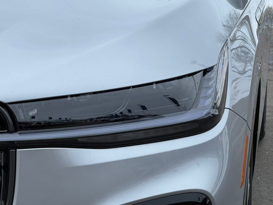 New 2026 Lincoln Nautilus Reserve w/ Jet Appearance Package AWD/4WD image 33