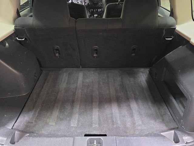 Used 2016 Jeep Patriot Sport w/ Power Value Group image 38