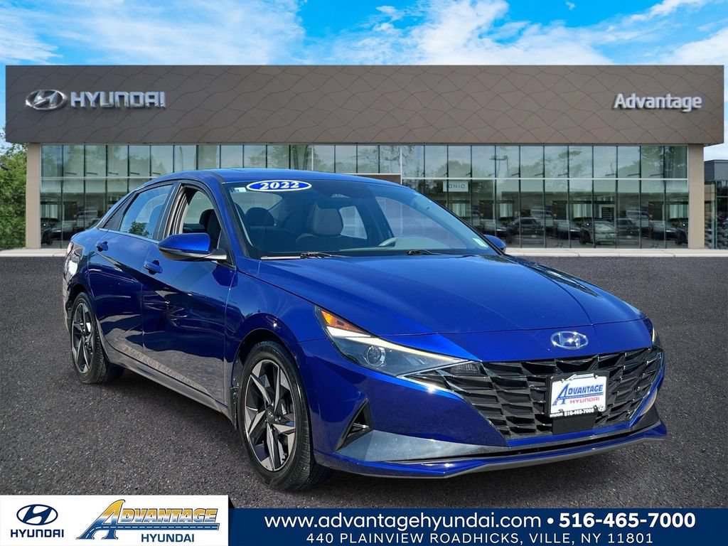 Used 2022 Hyundai Elantra SEL w/ Convenience + Premium Package