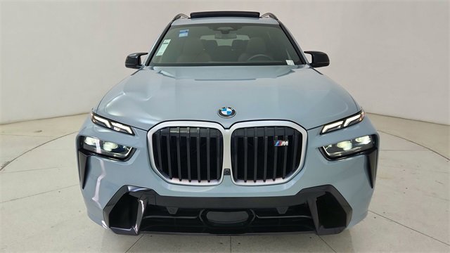 Used 2025 BMW X7 M60i image 13