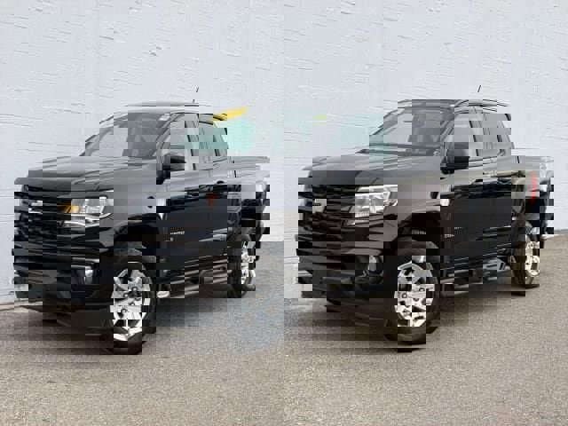 Used 2022 Chevrolet Colorado LT w/ Safety Package image 1