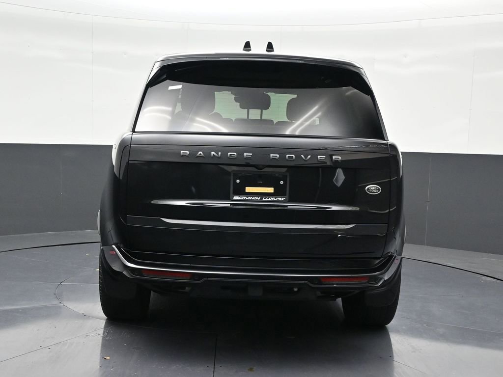 Used 2023 Land Rover Range Rover SE image 4