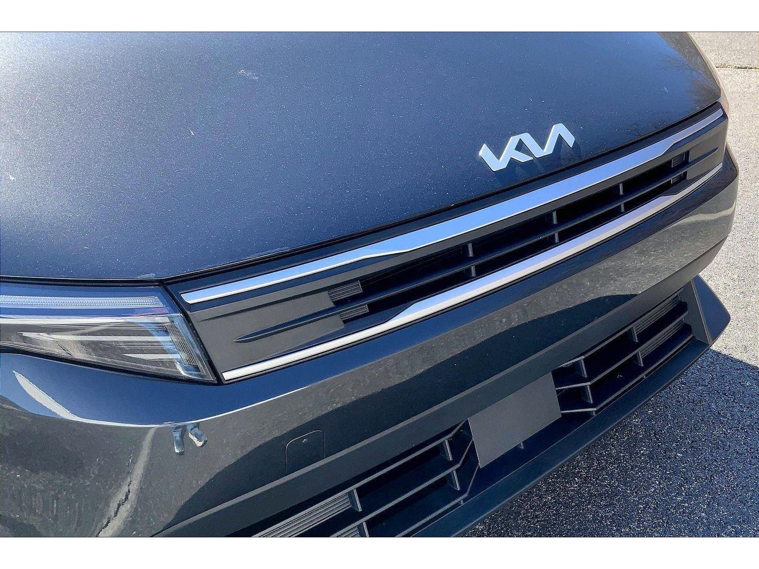 Used 2025 Kia K4 LX image 27