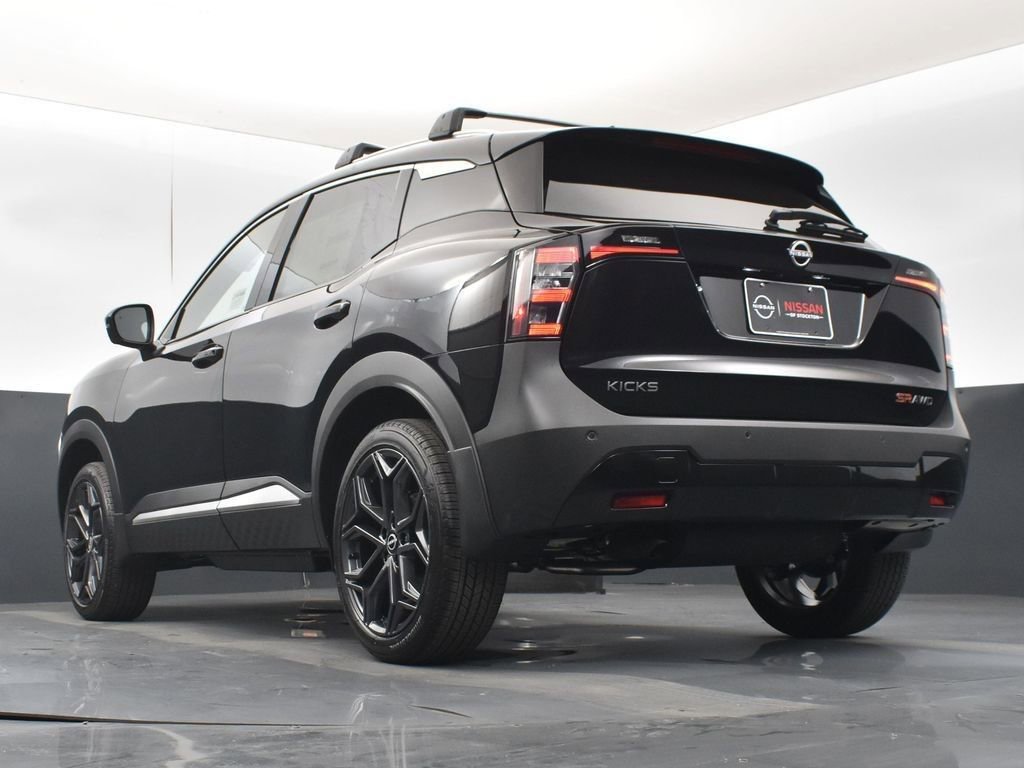 New 2026 Nissan Kicks SR w/ Illumination Package AWD/4WD image 42