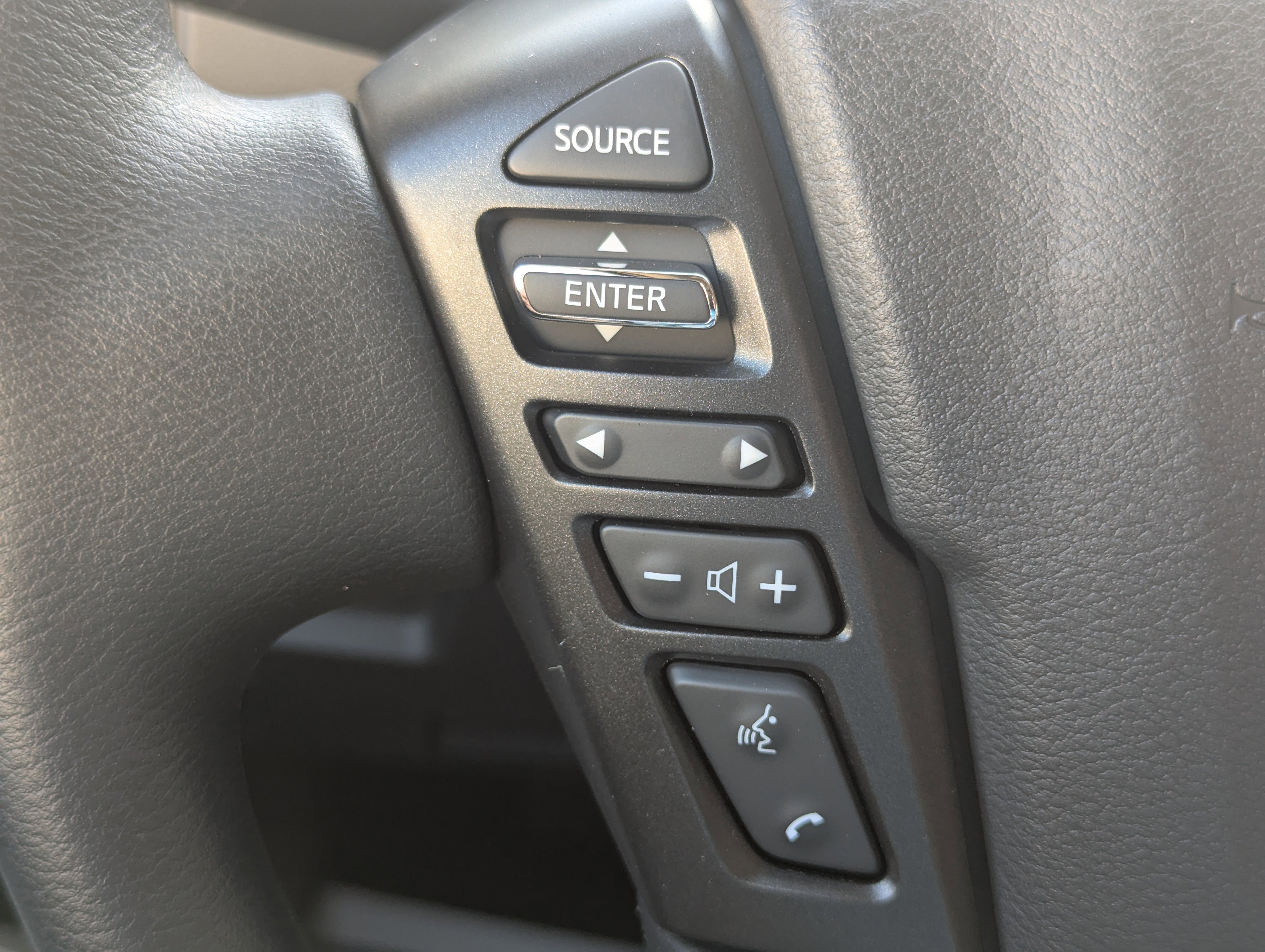 New 2026 Nissan Frontier S image 16