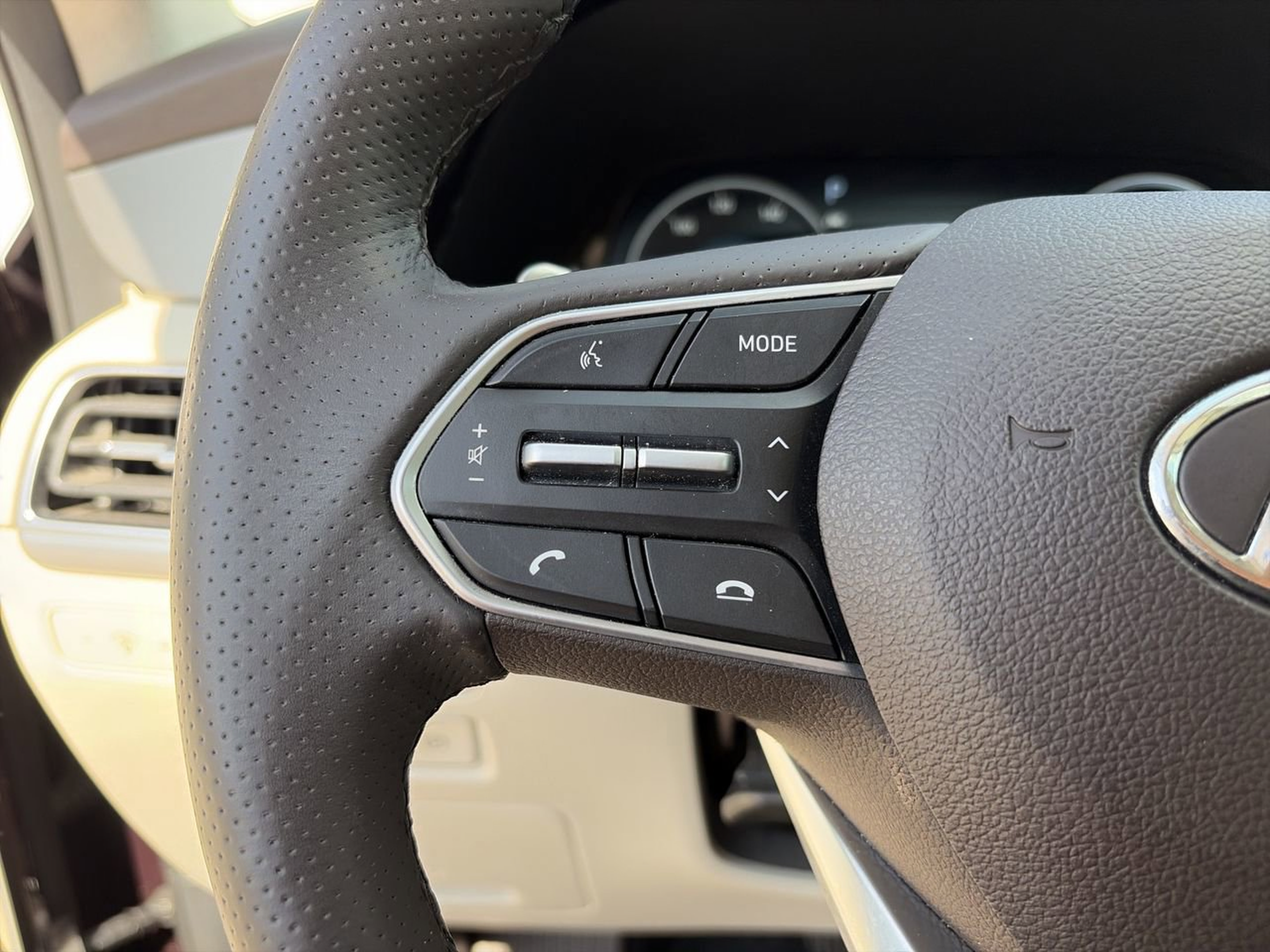 Used 2020 Hyundai Palisade Limited FWD image 15