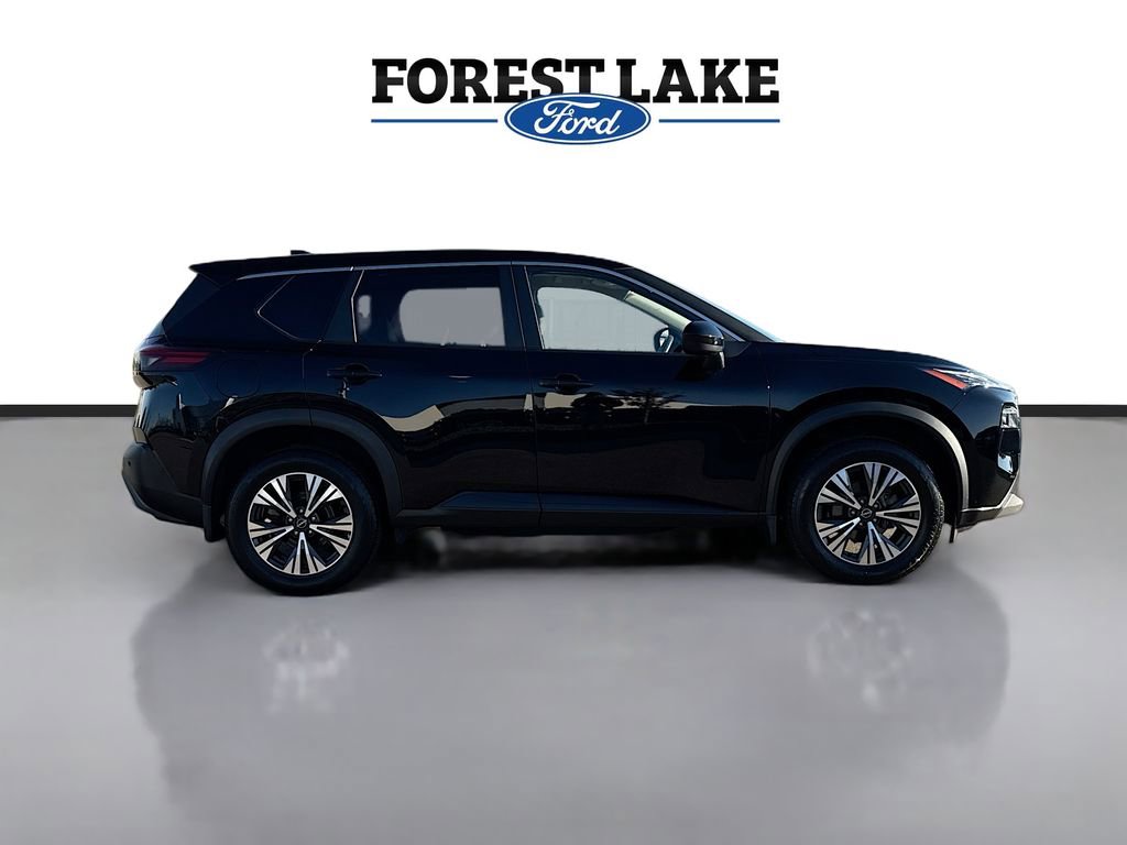 Used 2023 Nissan Rogue SV image 8