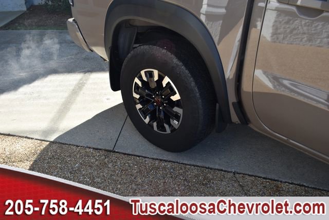 Used 2024 Nissan Frontier PRO-4X w/ Technology Package image 13