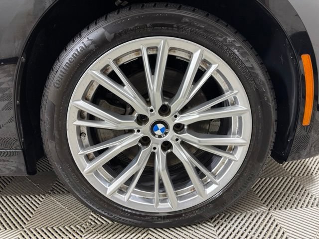 Used 2024 BMW 330i xDrive Sedan w/ Convenience Package AWD/4WD image 23