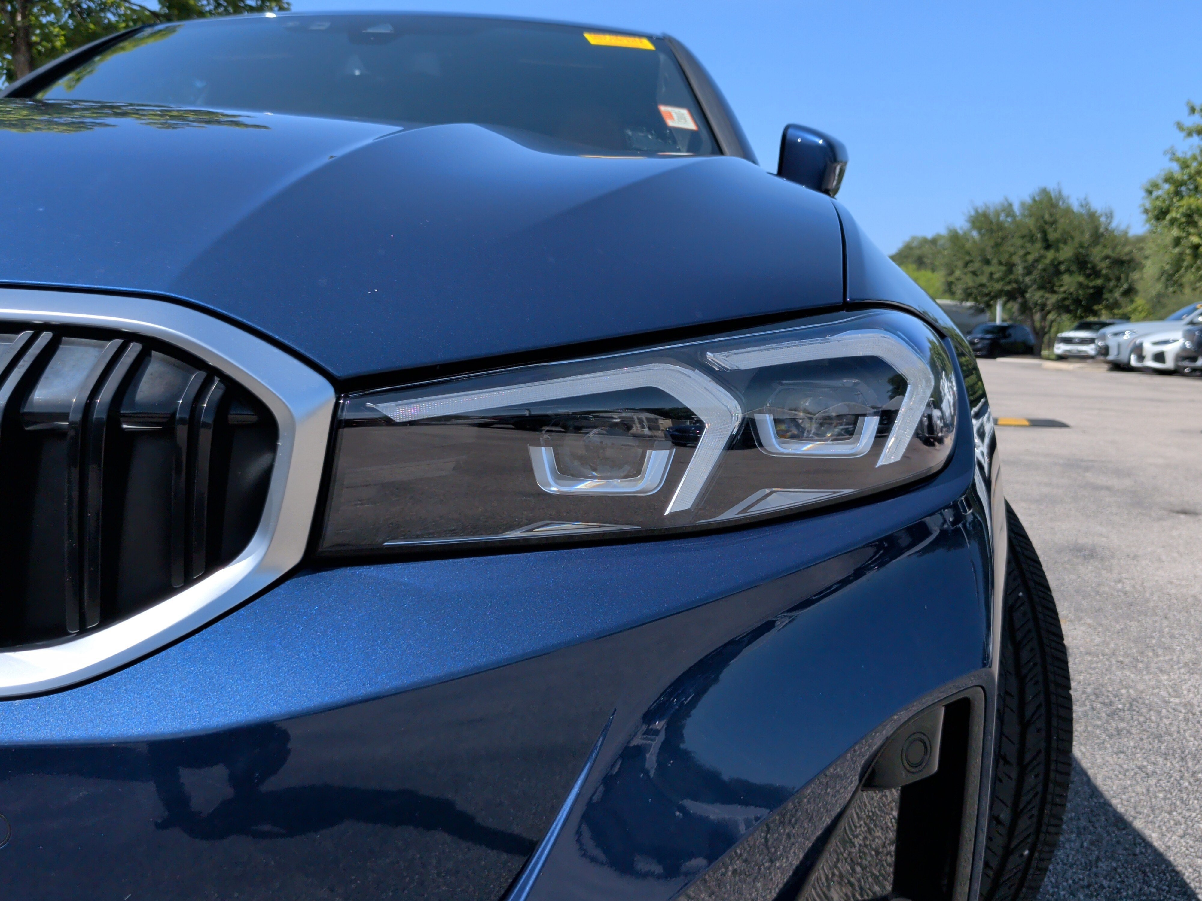 Used 2023 BMW 330e w/ Premium Package RWD image 3