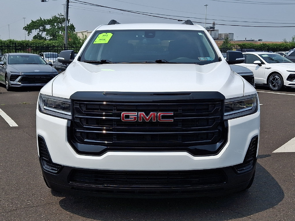 Used 2023 GMC Acadia SLE w/ Driver Convenience Package AWD/4WD image 2