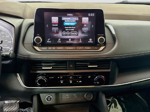 Used 2023 Nissan Rogue S FWD image 17