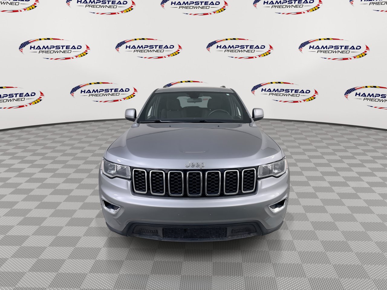 Used 2021 Jeep Grand Cherokee Laredo w/ Security & Convenience Group AWD/4WD image 3