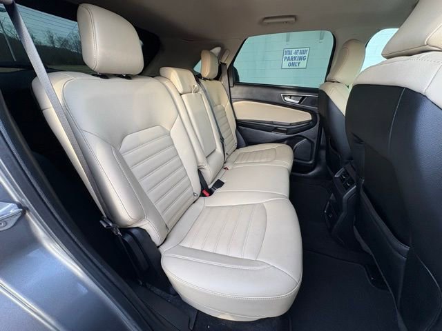 Used 2022 Ford Edge SEL image 29