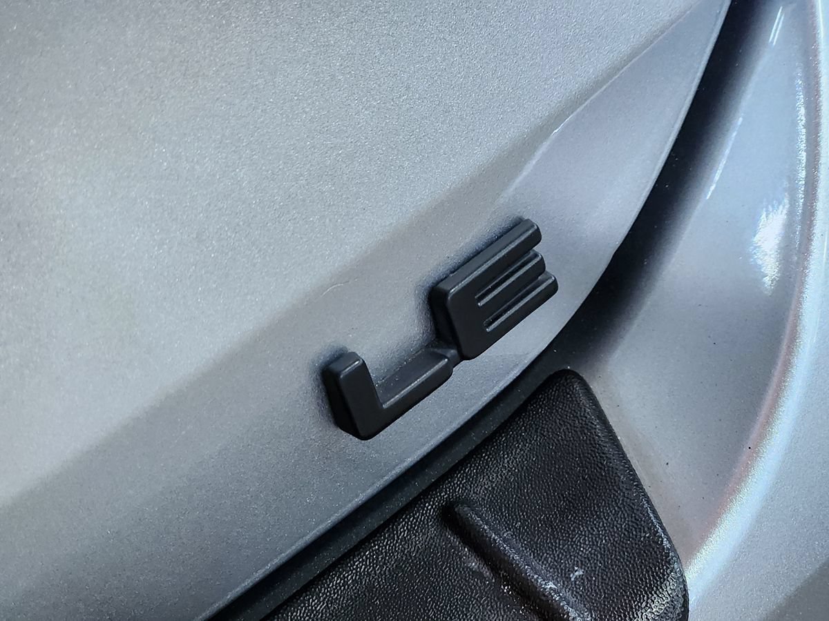 Used 2023 Toyota Highlander LE FWD image 26