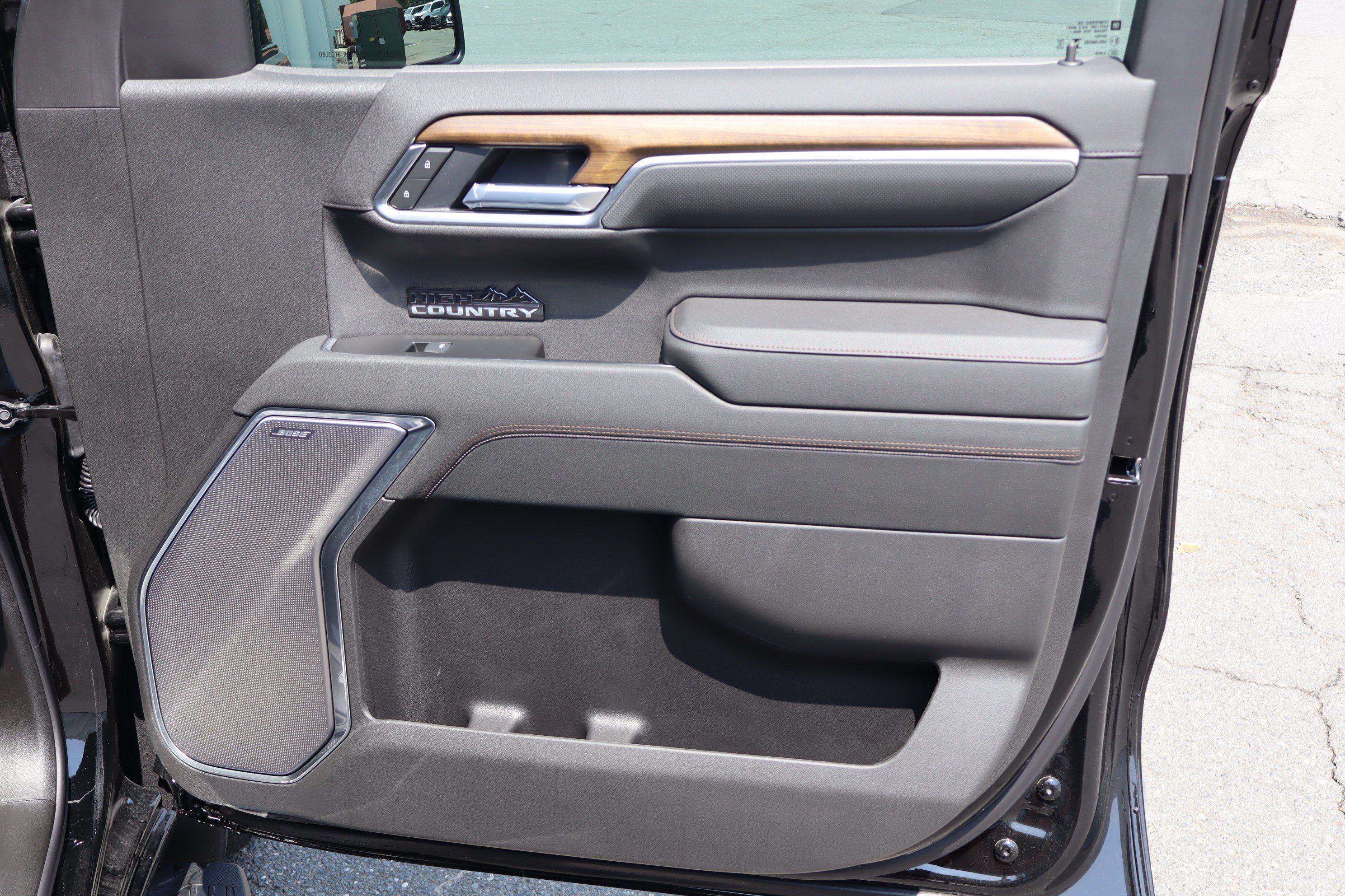 New 2026 Chevrolet Silverado 1500 High Country w/ High Country Premium Package AWD/4WD image 23