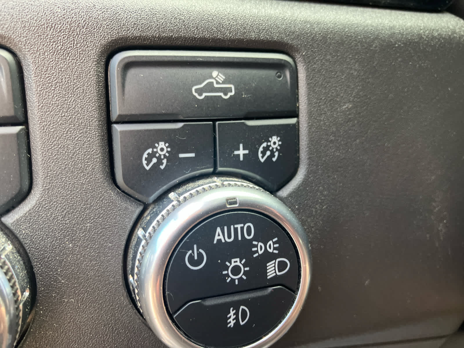 Used 2024 GMC Sierra 1500 Elevation w/ X31 Off-Road Package AWD/4WD image 16
