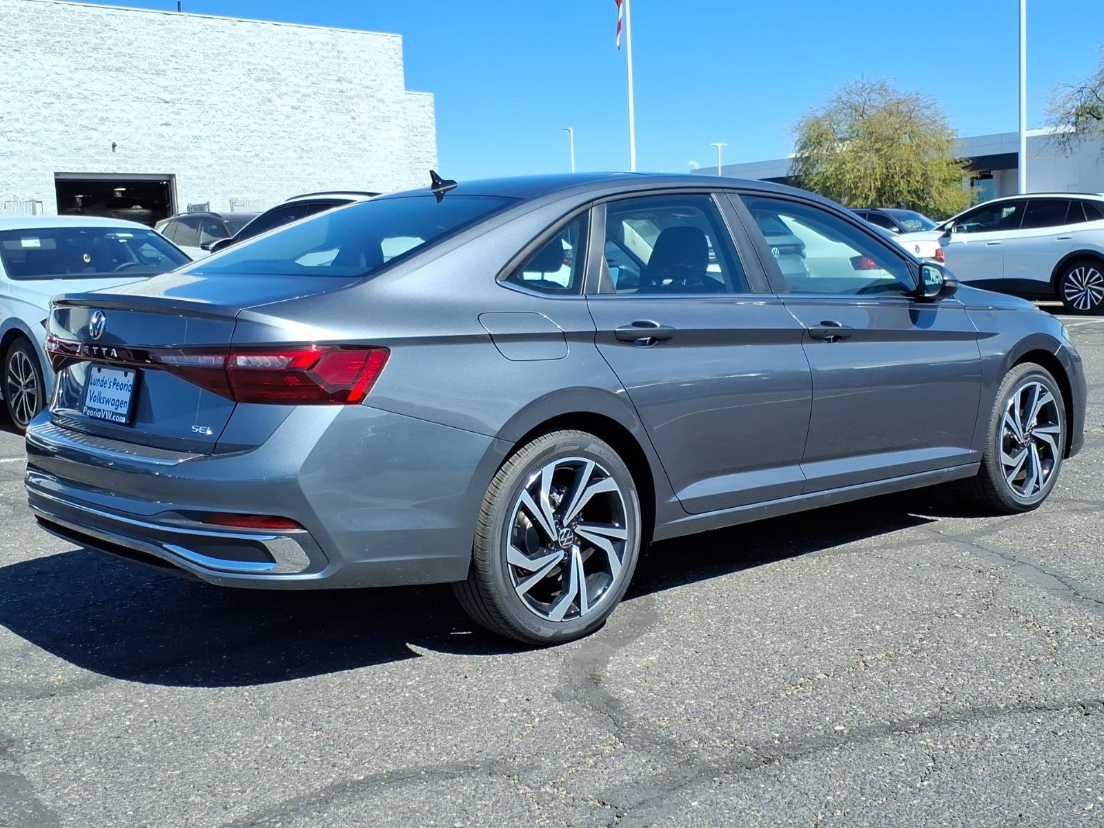 New 2026 Volkswagen Jetta SEL image 7