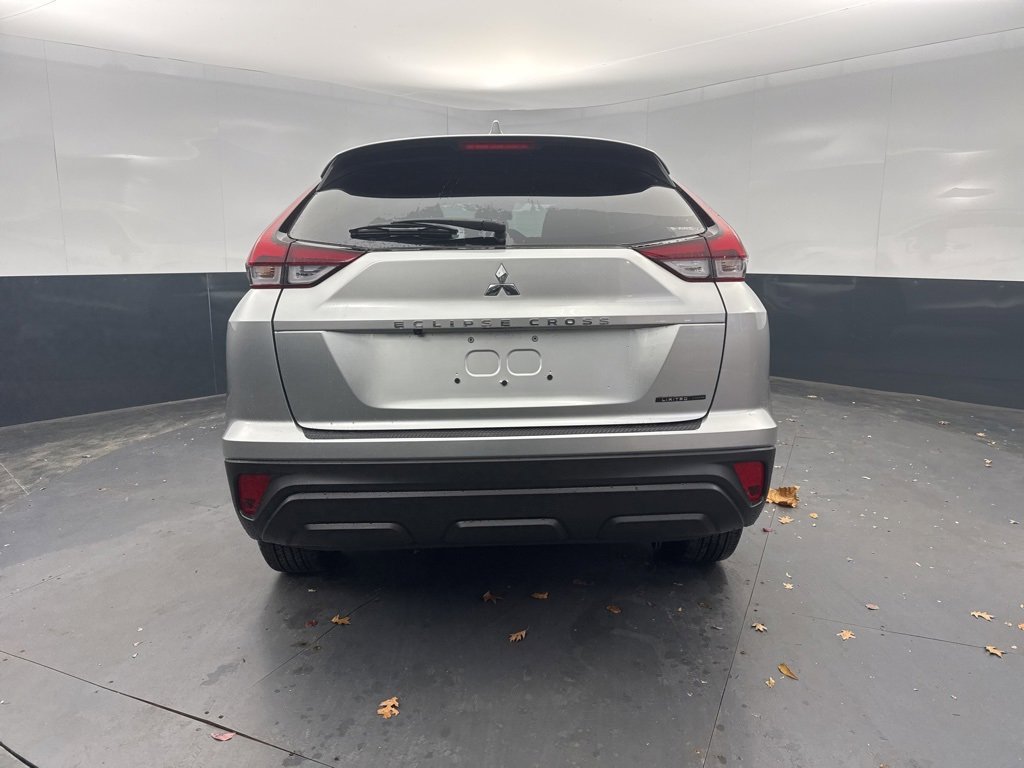 New 2026 Mitsubishi Eclipse Cross LE image 4