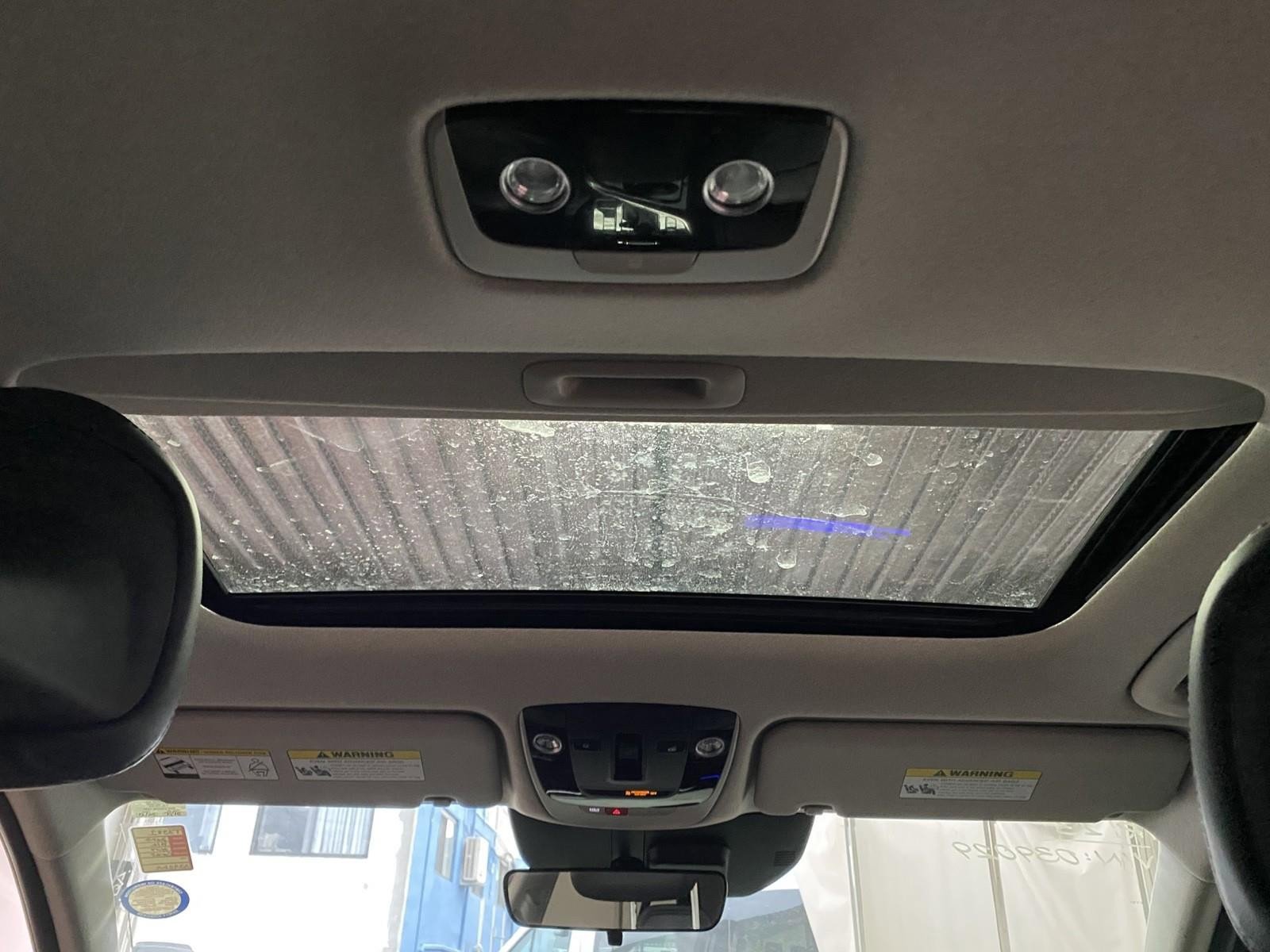 Used 2023 Kia Niro EX Touring FWD image 14