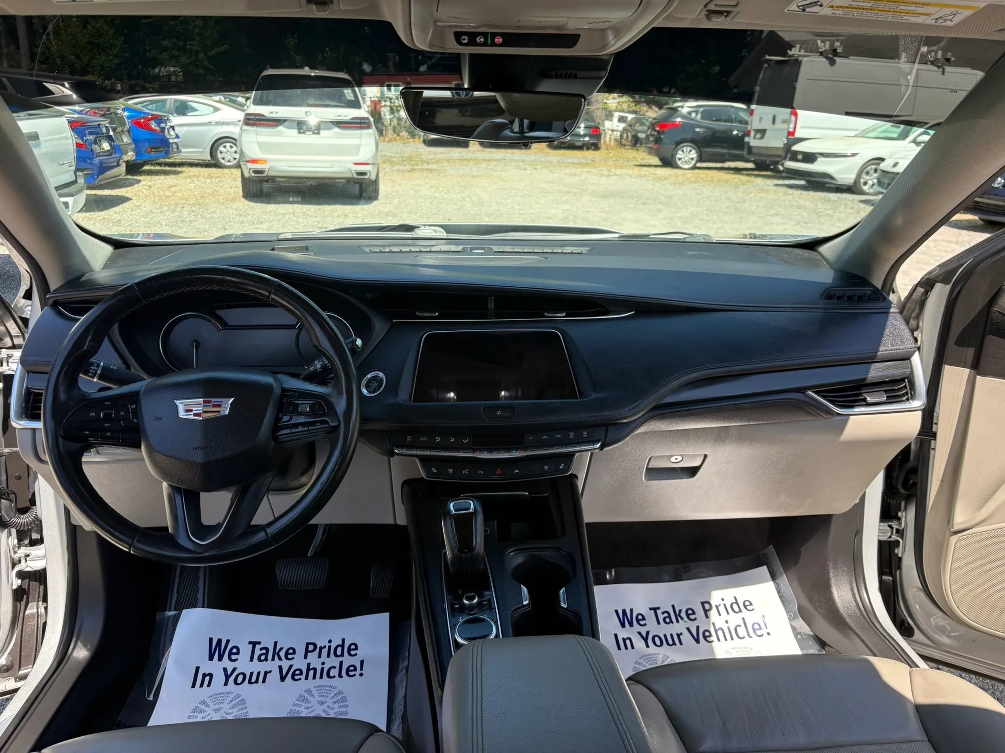 Used 2019 Cadillac XT4 Premium Luxury w/ Enhanced Visibility Package FWD image 19