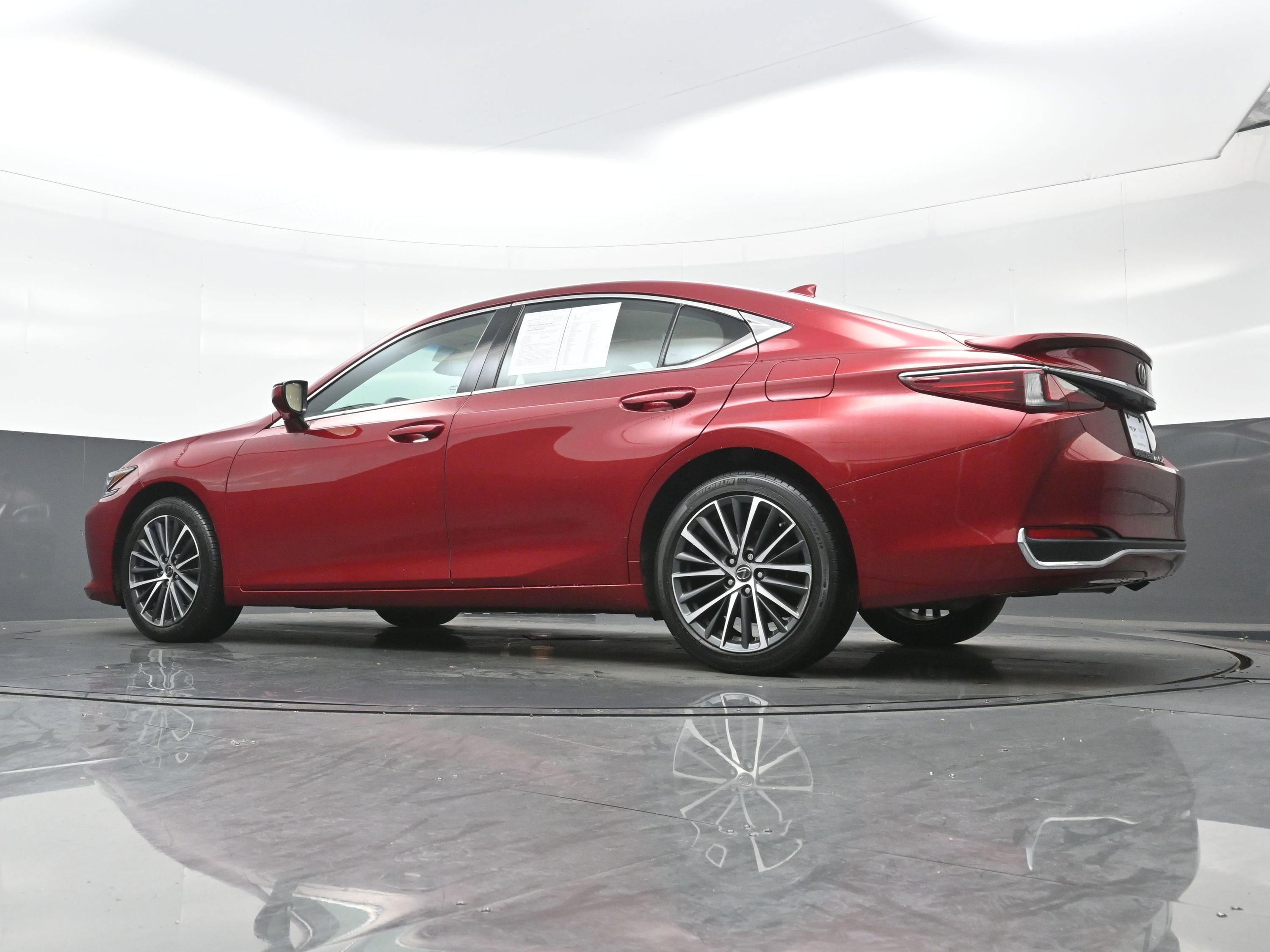 Used 2022 Lexus ES 250 w/ Premium Package image 29