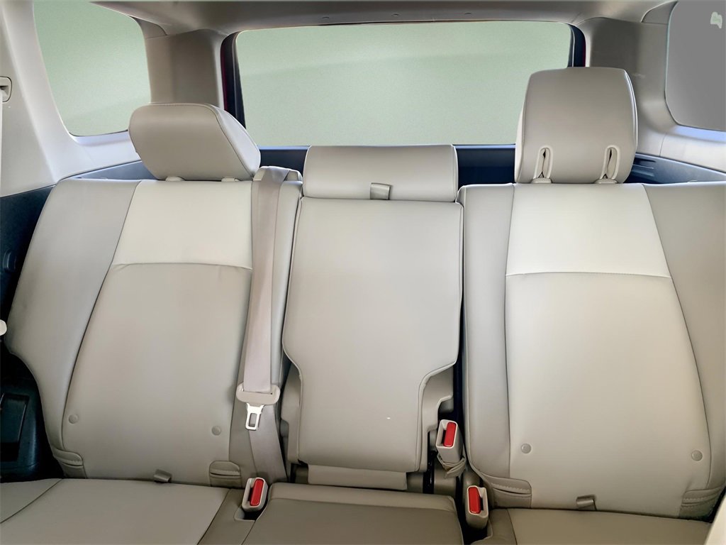 Used 2022 Toyota 4Runner SR5 Premium image 43