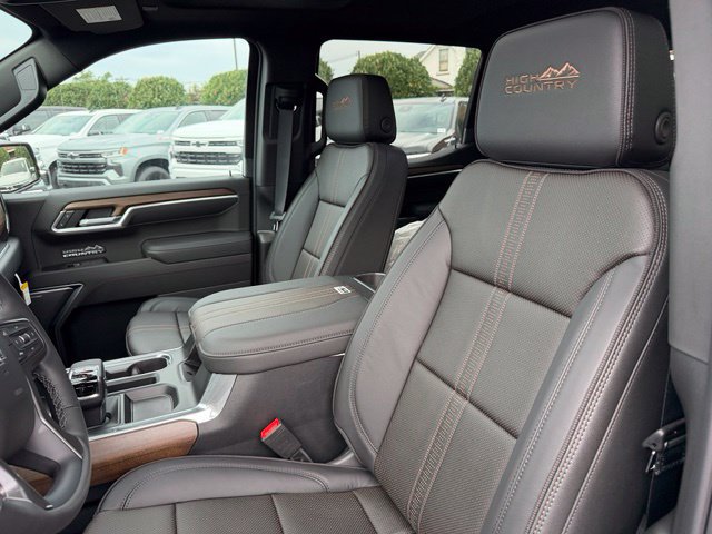 New 2026 Chevrolet Silverado 1500 High Country w/ Midnight Edition AWD/4WD image 29