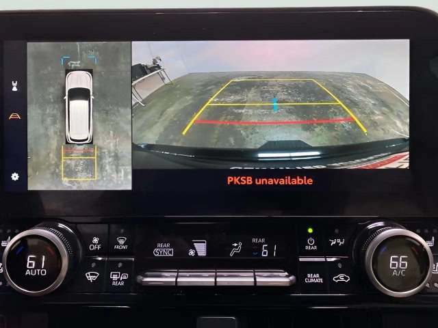 Used 2024 Toyota Highlander Limited AWD/4WD image 42