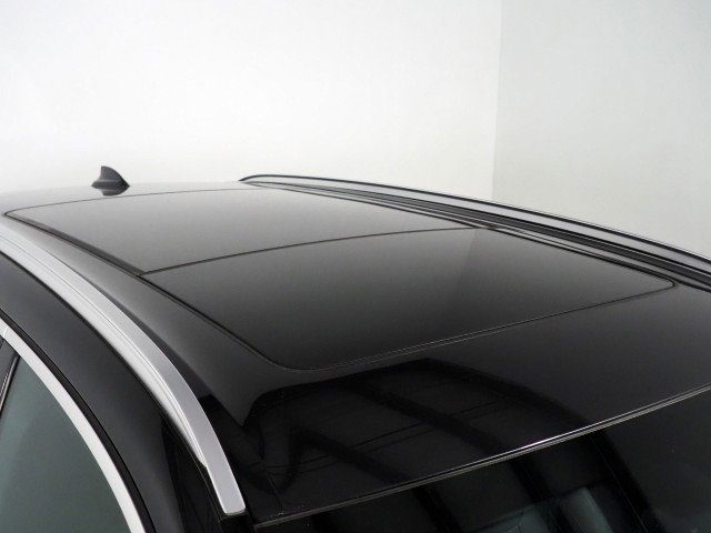 Used 2019 BMW X5 xDrive40i w/ Premium Package 2 image 4