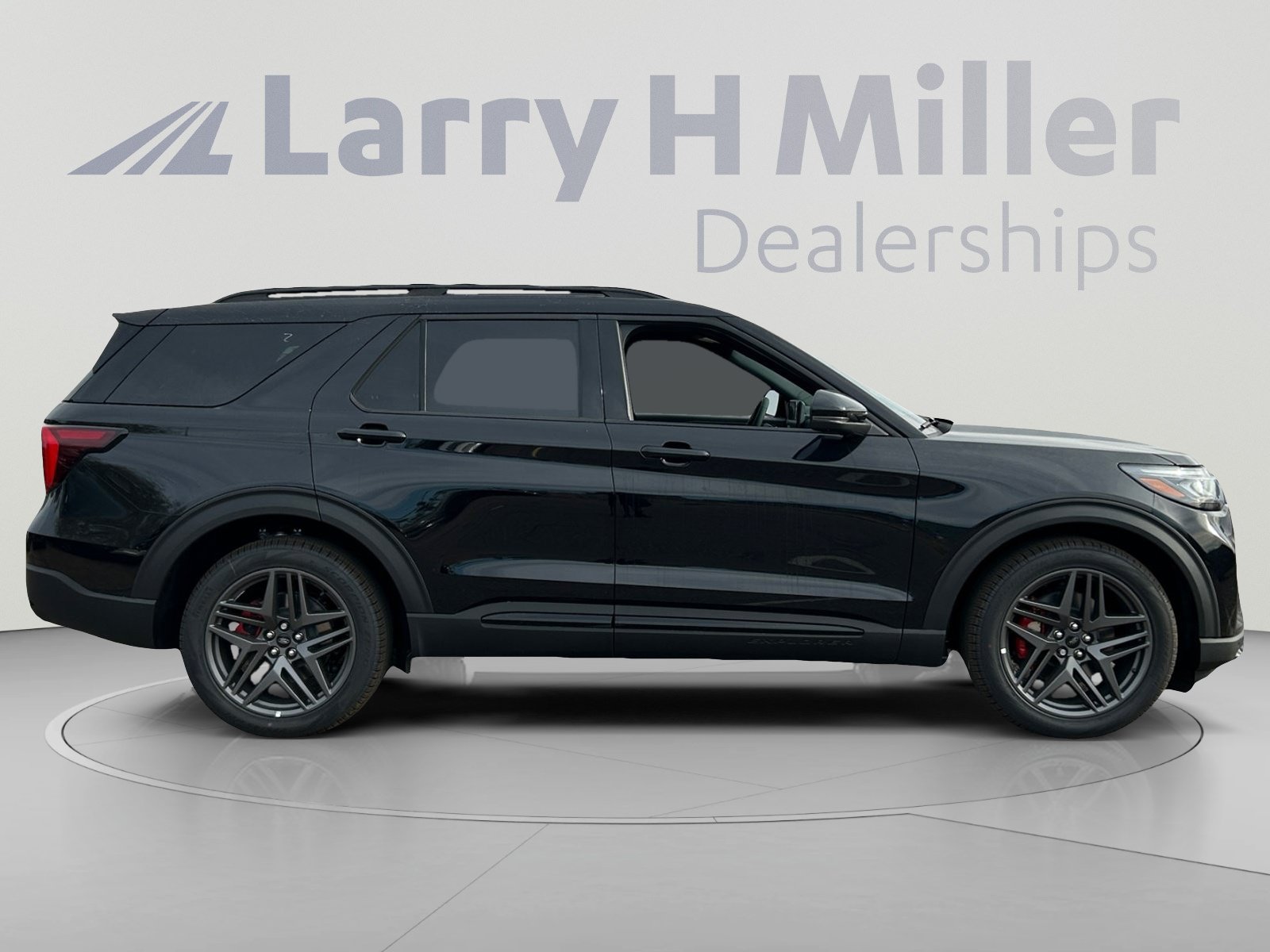 New 2026 Ford Explorer ST w/ Sun And Sound Package AWD/4WD image 6