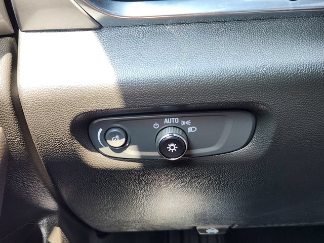 Certified 2022 Chevrolet Traverse LS AWD/4WD image 24