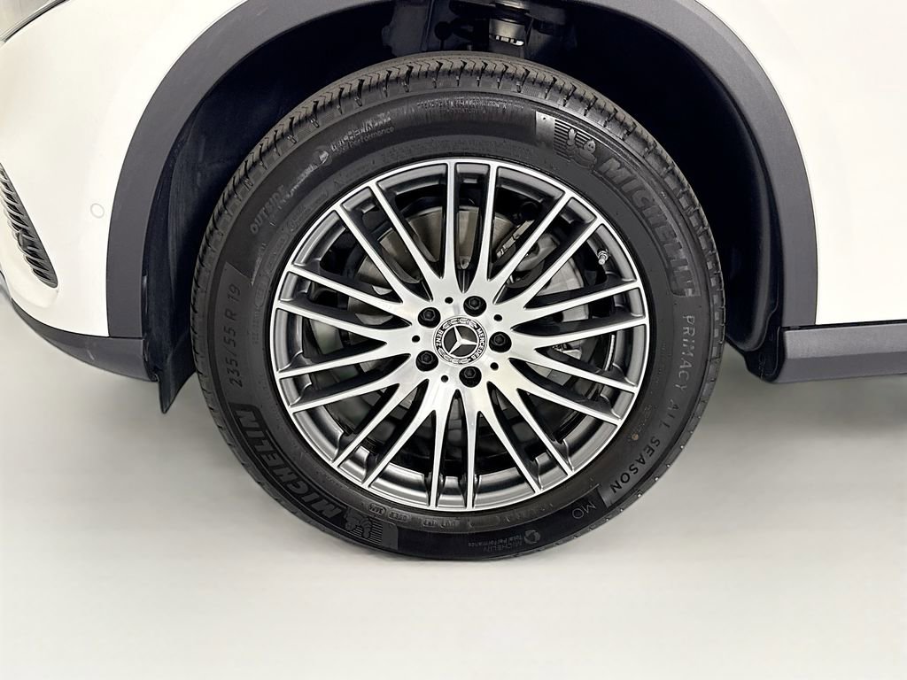 Certified 2026 Mercedes-Benz GLC 300 image 31