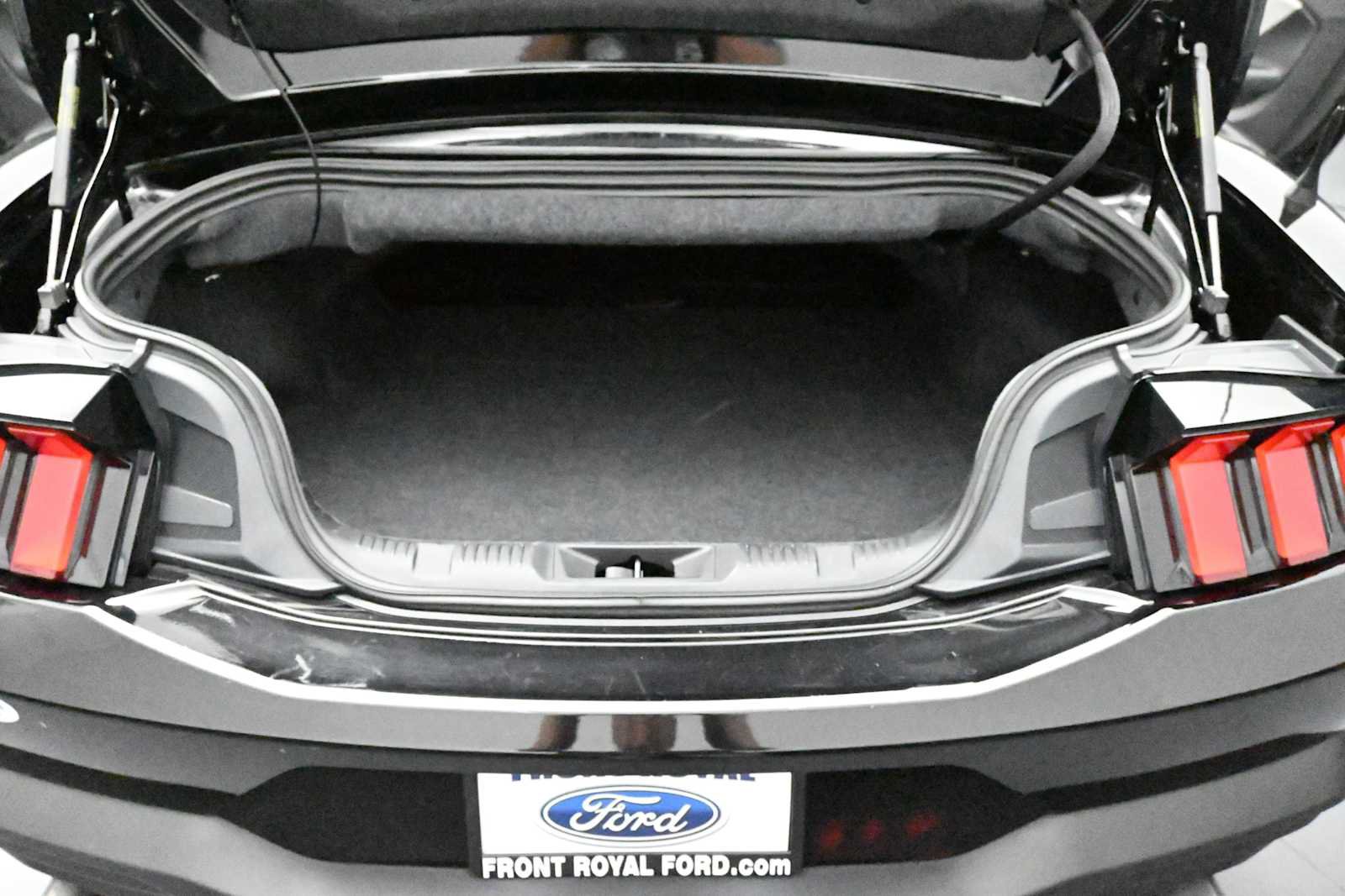 Used 2025 Ford Mustang Premium RWD image 14