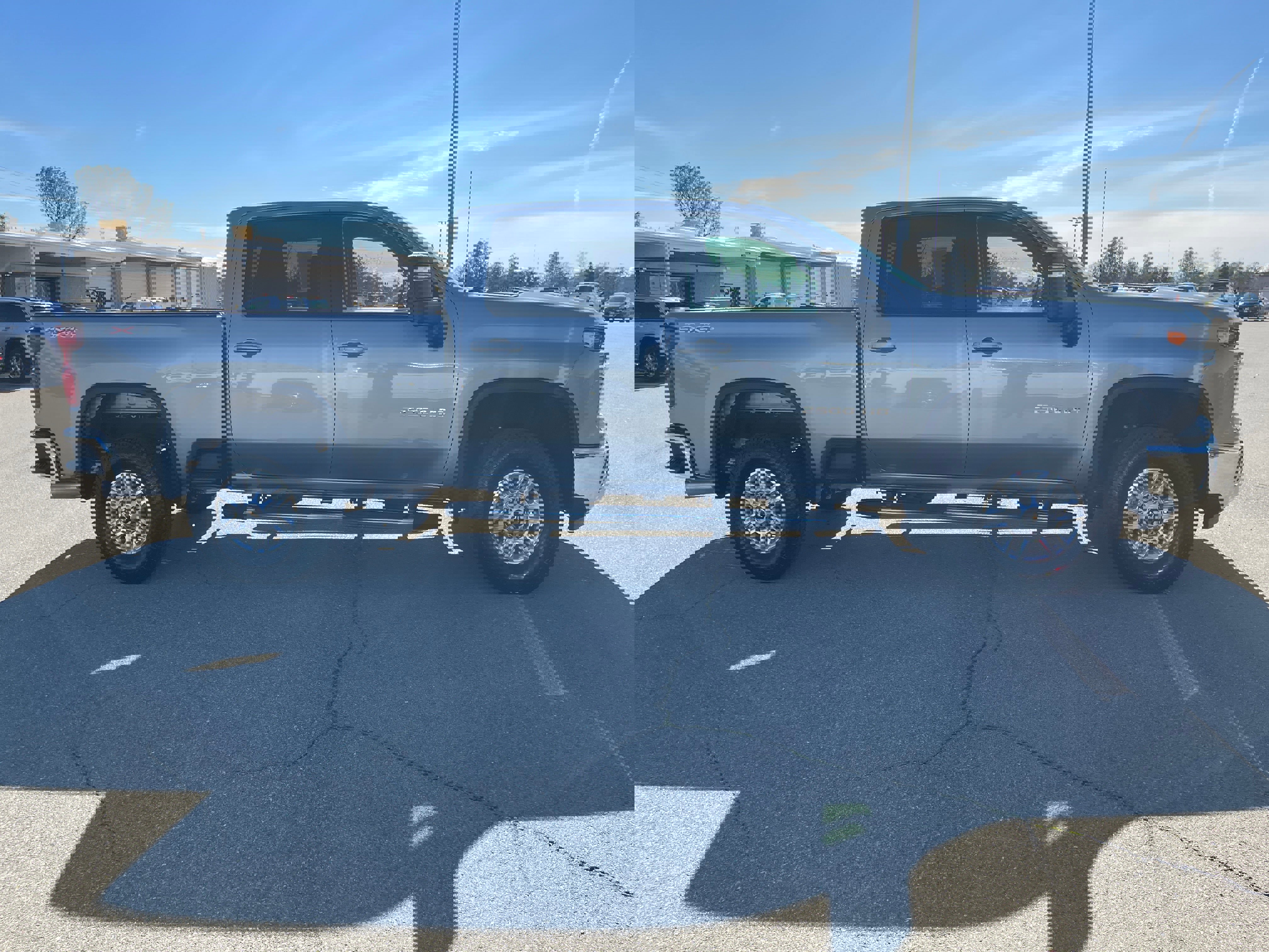 Used 2025 Chevrolet Silverado 2500 LT w/ Convenience Package image 4