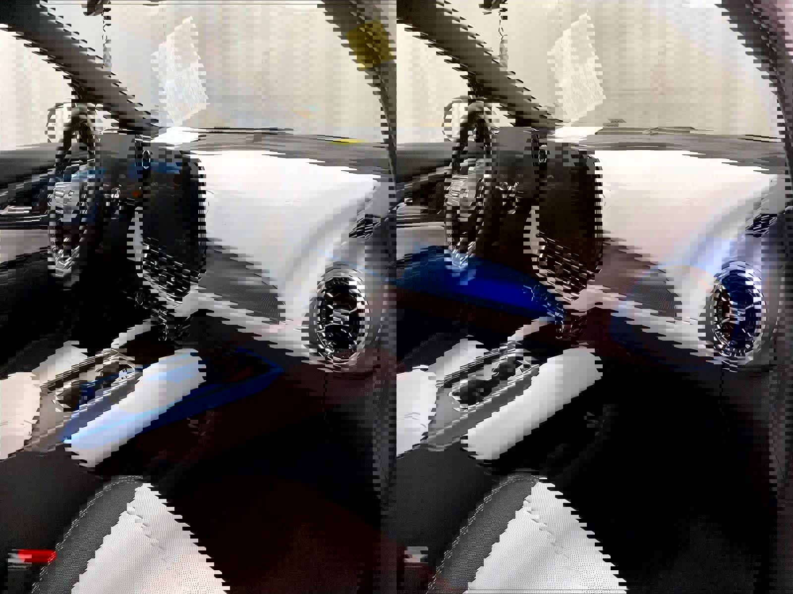 Used 2025 Chevrolet Equinox EV LT image 14