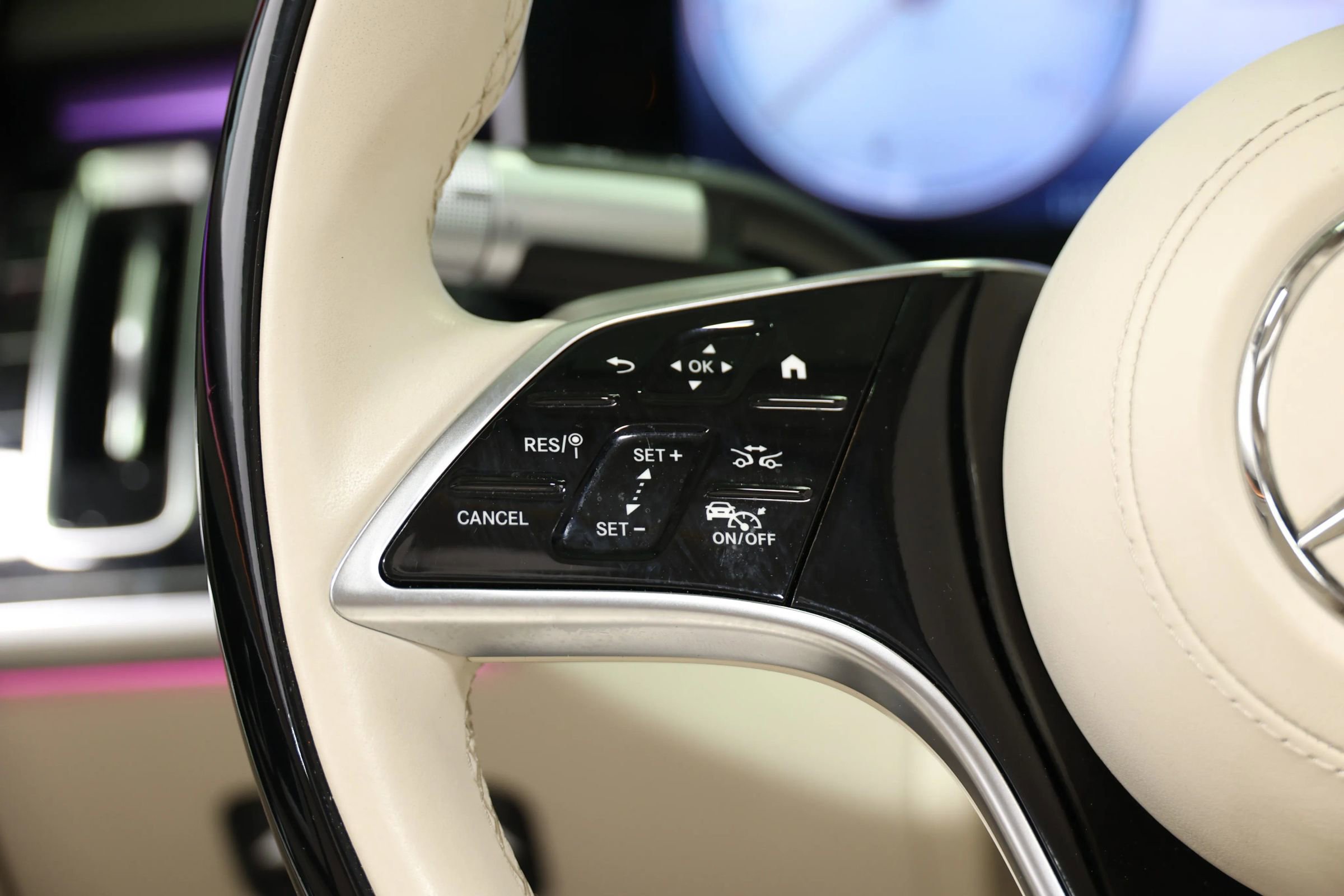 Used 2021 Mercedes-Benz Maybach S 580 4MATIC image 28