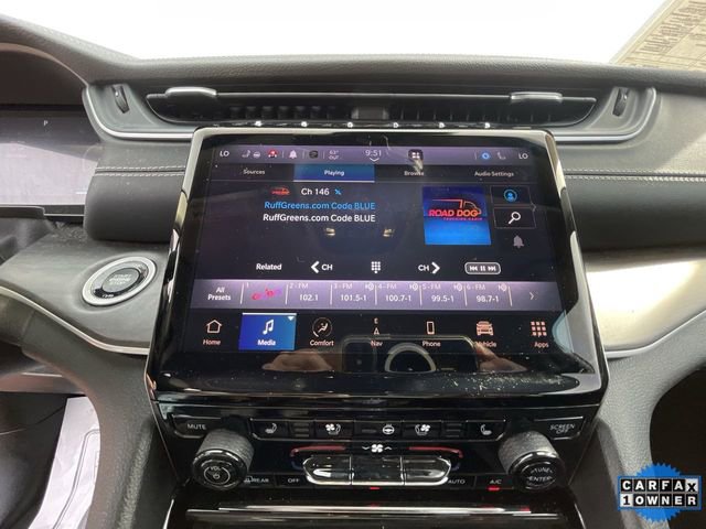 Used 2023 Jeep Grand Cherokee Limited w/ Luxury Tech Group II image 23