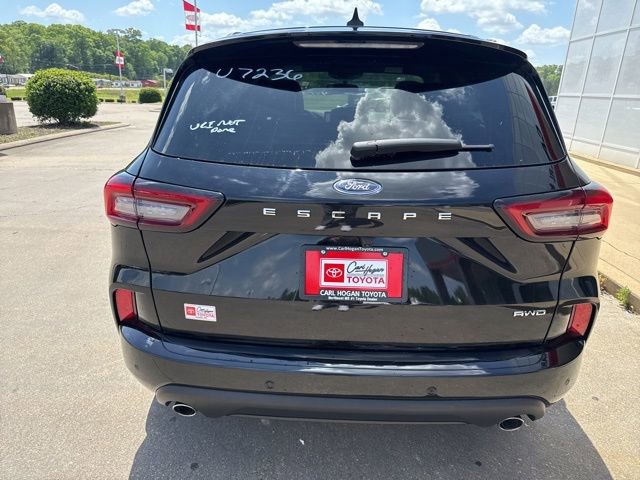 Used 2024 Ford Escape ST-Line w/ Tech Pack #1 AWD/4WD image 12